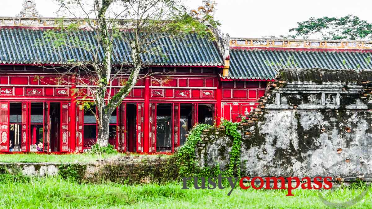 Broken walls and a new pavilion - Hue Citadel